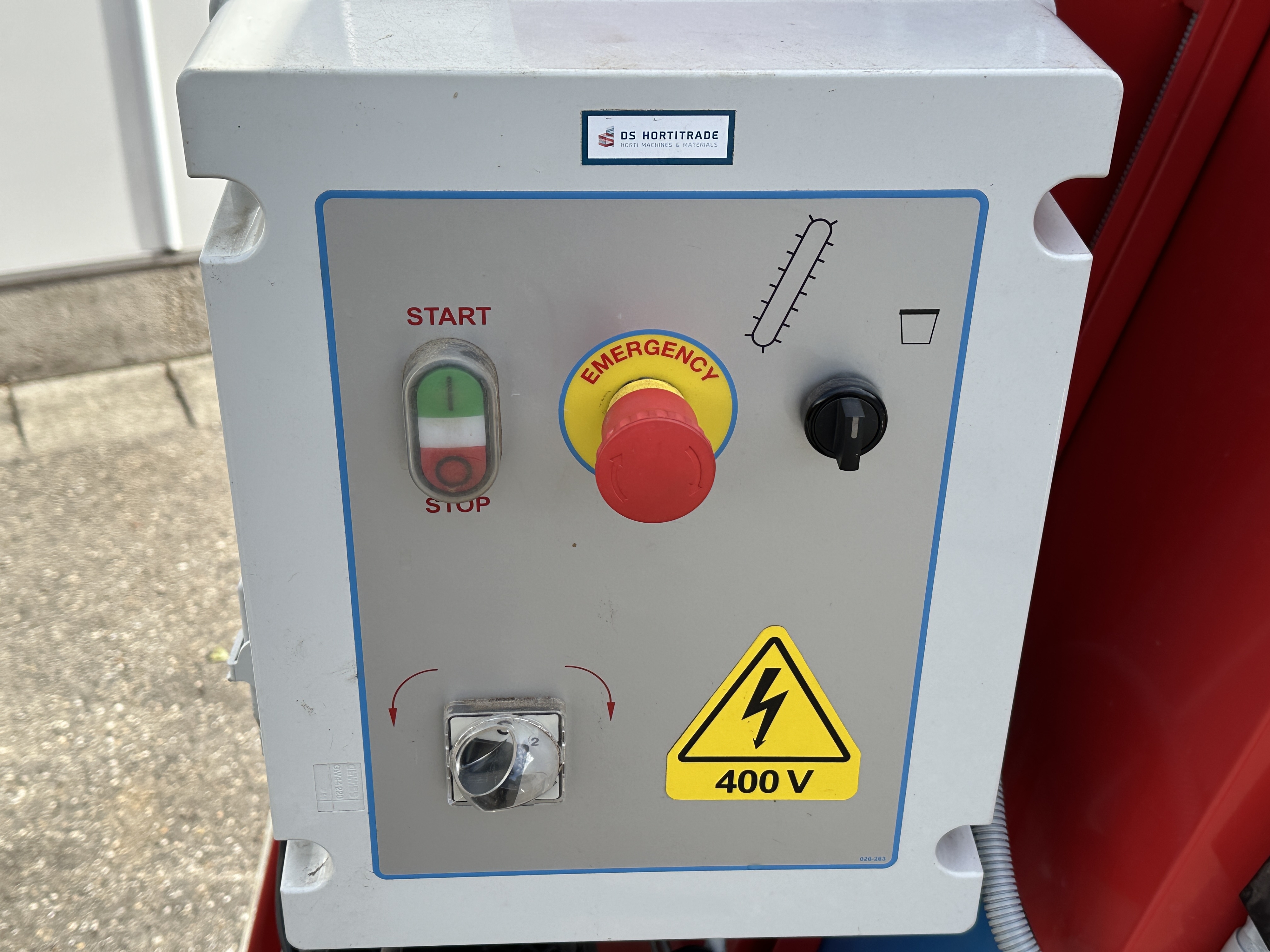 Urbinati IA2400-C ������ ��� ������� ������� ������ � ��������� � ��������