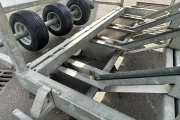 Van den Beucken A160-4 lettuce planting machine for soil blocks