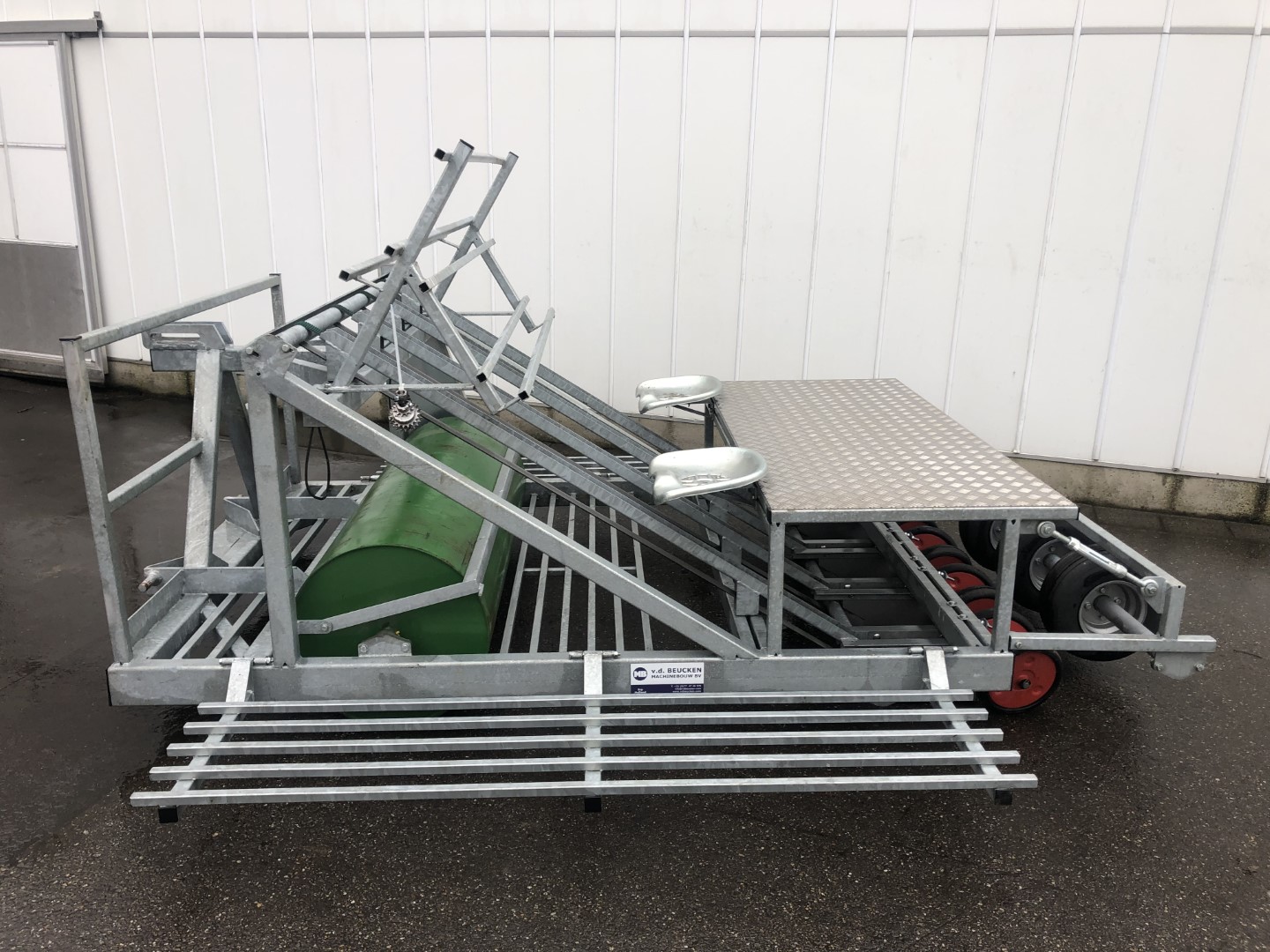 ���������� ������ Van den Beucken 4R