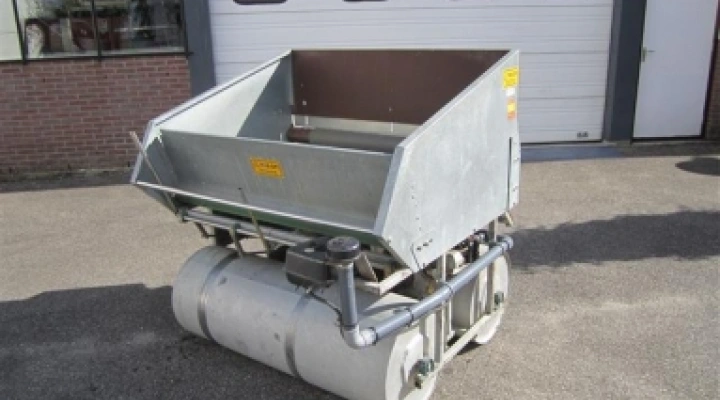 Van der Poel sprinkler image 1