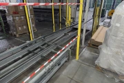 Viscon Atlas Automatic gantry palletizer for plastic fruit and vegetable crates , with automatic crate infeed and pallet transport.