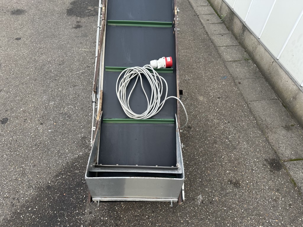 �������� Visser Elevator 300 � 45 ��