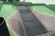 Visser receiving hopper with roller cleaning unit for potatoes