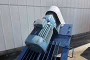 Visser screw conveyor to mix soil and water