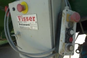 Visser stortbak met rollenreiniger