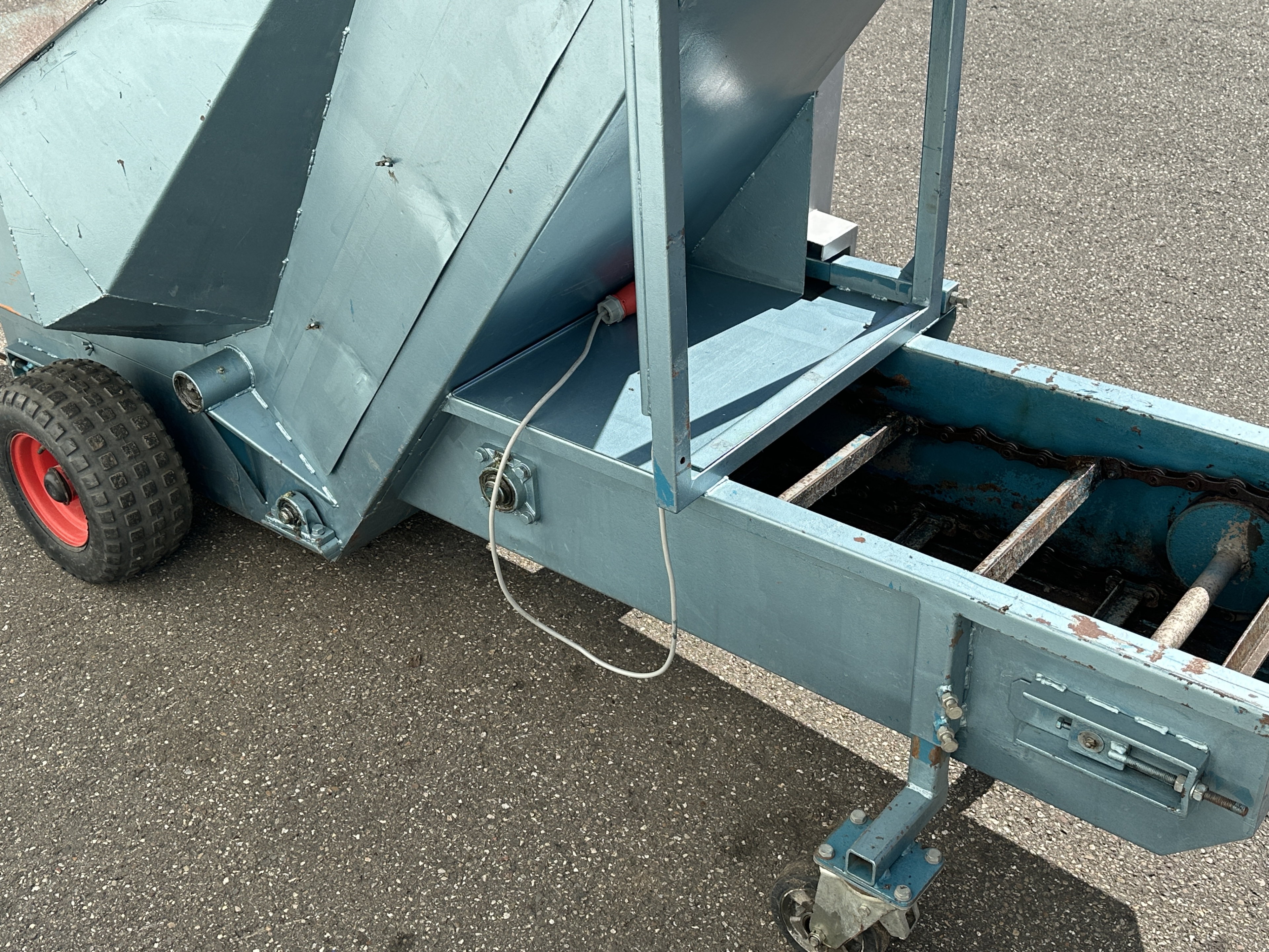 Visser Vario � ������������ ��������� � �������� ��������