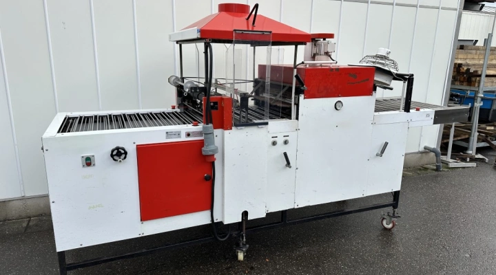 Vito Combi cucumber wrapping machine