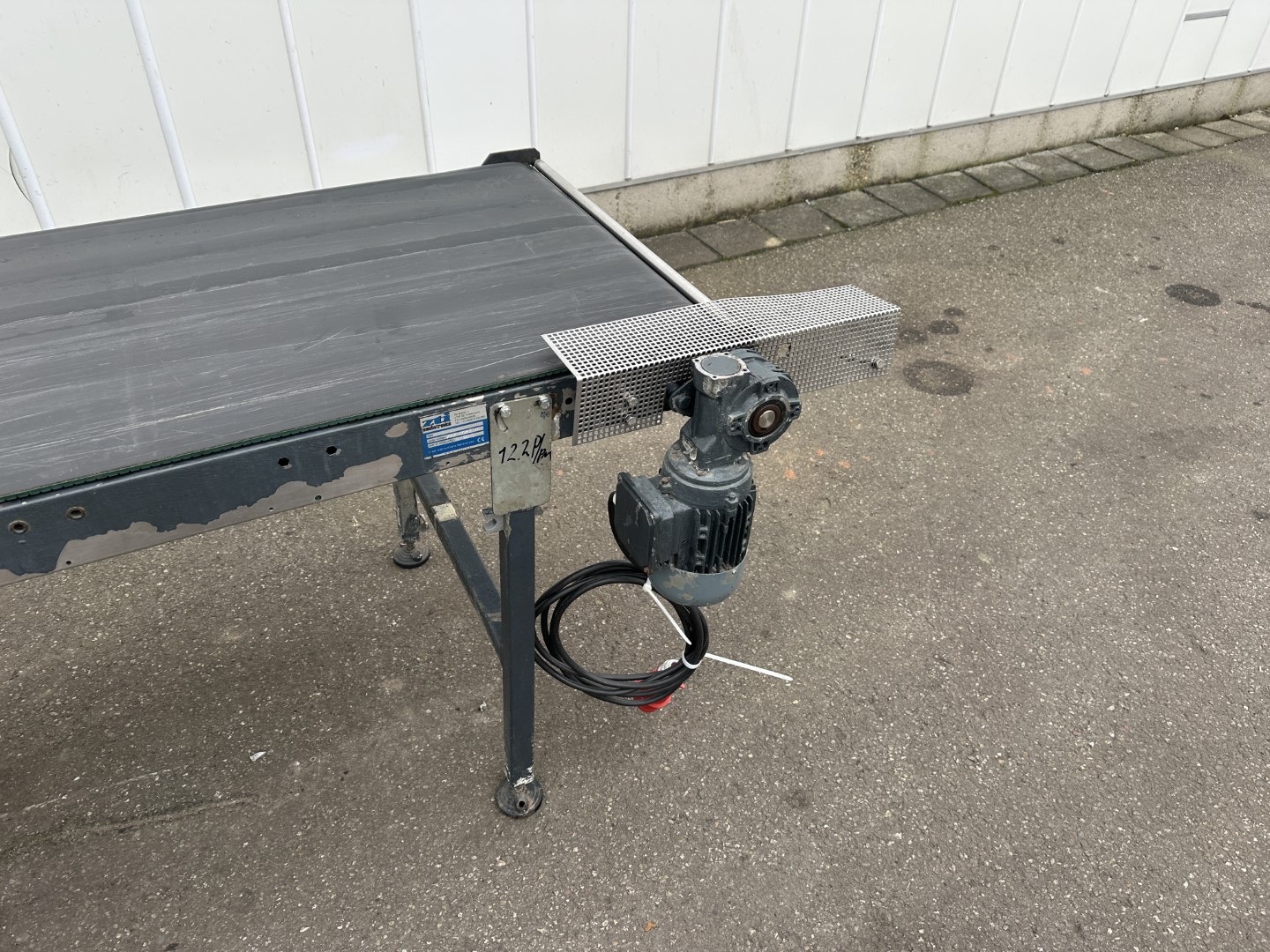 ZTI mechatronics conveyor 515 x 70 cm • Duijndam Machines