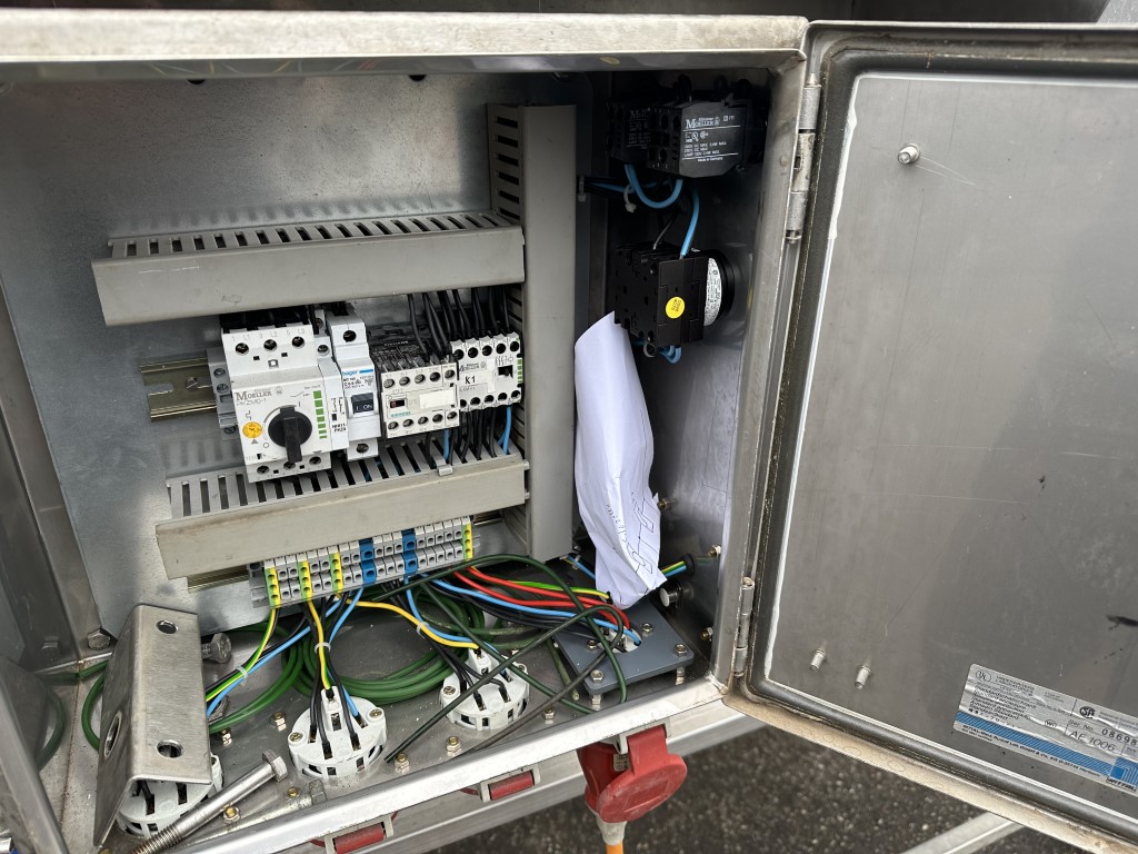 Willems W-PWM-4-4-150 ������ ��� ����� ������ � ������ ���������� ������ ��� ��������