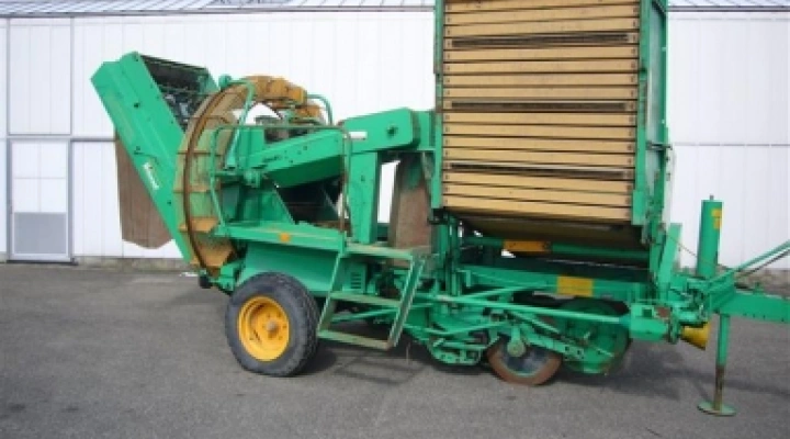Wisent Potatoharvester 1 row image 1