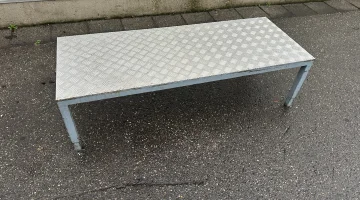 Arbeitstisch 130 x 50 cm