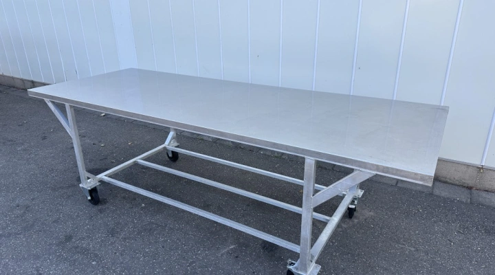 Work table Stainless steel top 300 x 120 cm with aluminium frame