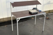 Work table with Cas weigher