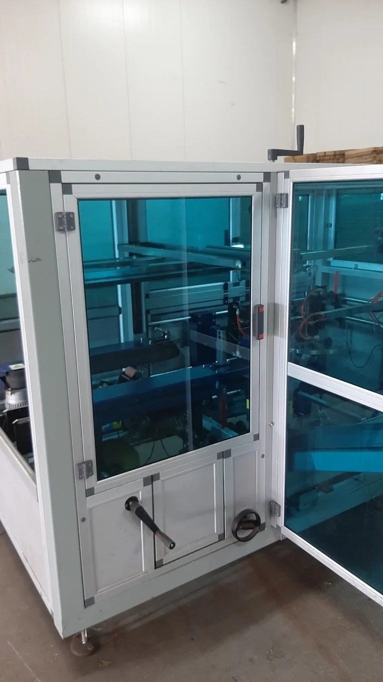 De Witt / Youngsunpack CF20TX XL box folding machine • Duijndam Machines